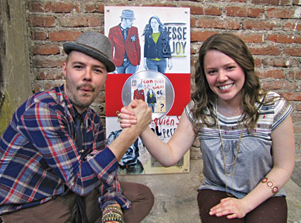 Jesse y Joy 04 Famosos Express Mas que hermanos