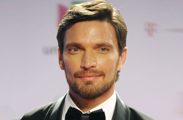 Julian Gil