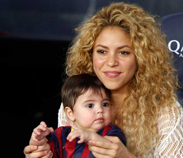 shakira-navidad-familia